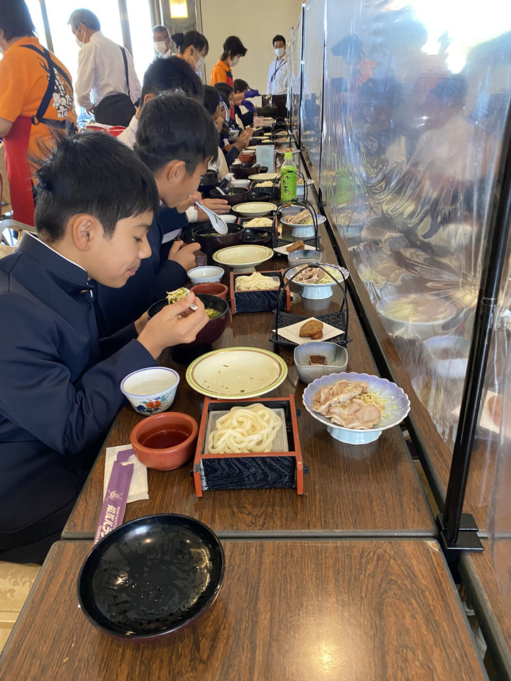 85681c19f6854a43b5891bc4fb726c4d